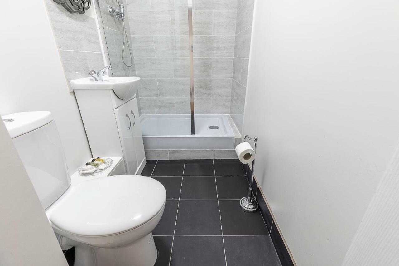 Grand Swiss Cottage Apartment 伦敦 外观 照片